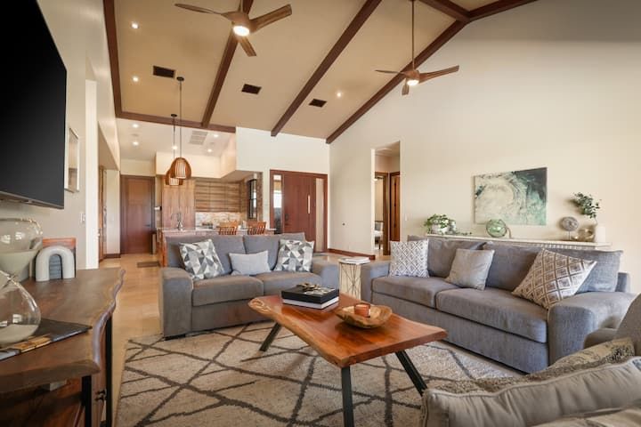 How Vacation Property Management Services Improve Guest Experience in Hawaii