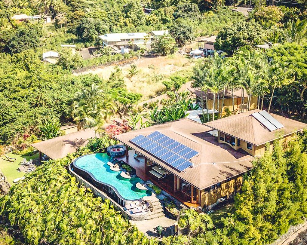 full property square 8450c135